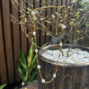 Sunset Kiss Choker - image