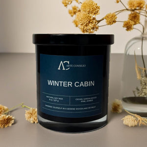 Winter Cabin Scented Candle 550ml - image