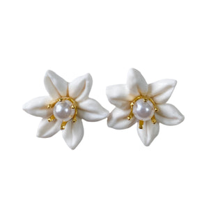 Trisha Stud Earrings - image