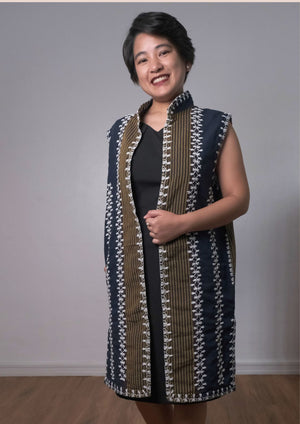 Kantarines Sleeveless Coat in Navy Blue with intricate white Itneg embroidery - image