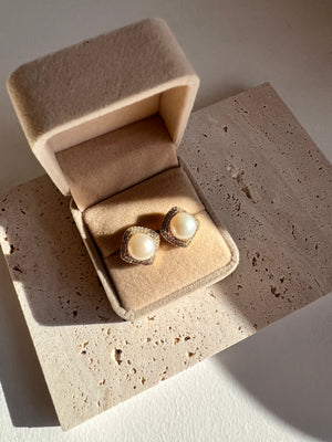 MARIA Freshwater Pearl Earrings - image