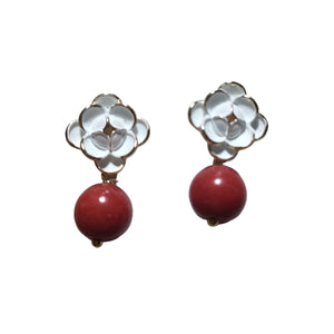 Natural color White Rose Earrings - image