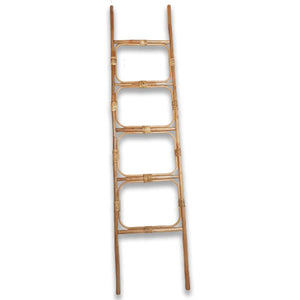 Rattan Leaning Towel Ladder for Photoshoot - image
