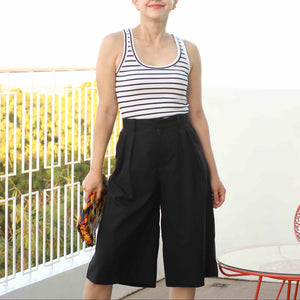 MANUELA CULOTTES IN BLACK - image