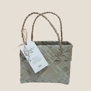 Gift Wrapping Services(Pandan Box) - image