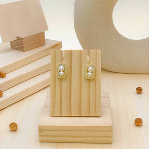 HESTIA Freshwater Pearl Earrings - image
