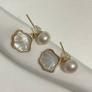 Elle Freshwater Pearl Earrings - image