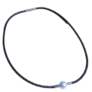 Leatherpearl necklace3 - image
