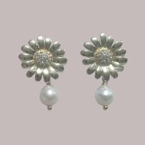 Sunflower Salt Water Pearl Earrings - image