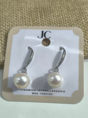 White Frehwater Pearl Dangling Earrings4 - image