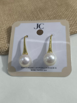 White Frehwater Pearl Dangling Earrings5 - image