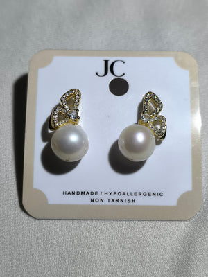 White Frehwater Pearl Dangling Earrings26 - image