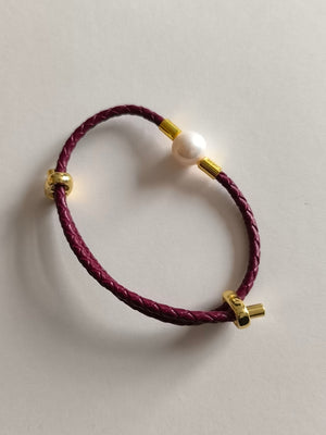 PEARL IN LEATHER BRACEELET 15 - image