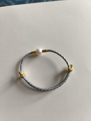 PEARL IN LEATHER BRACEELET 18 - image