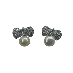 RIBBON WHITE EARRINGS 36 - image
