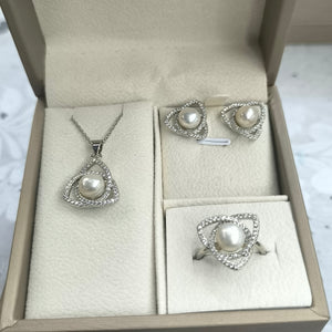 Freshwater pearl set ATC 10 - image
