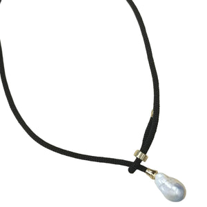 Baroque Pearl Black Necklace 11 - image