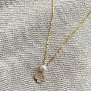 Clover with Freshwater Pearl Necklace - image
