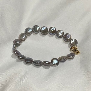 Gray Coin Freshwater Bracelet - image