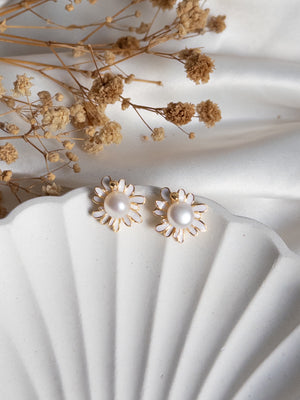 YASMIN Freshwater Pearl Earrings - image