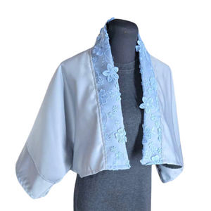 Cropped Kimono in Light Blue Lace - image