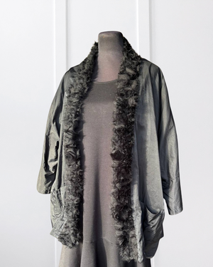 Straight Cut Kimono in Black Boa