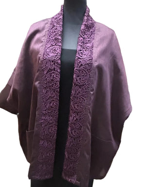 Straight Cut Kimono in Plum Filigree - image