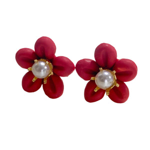 Isha Stud Earrings - image