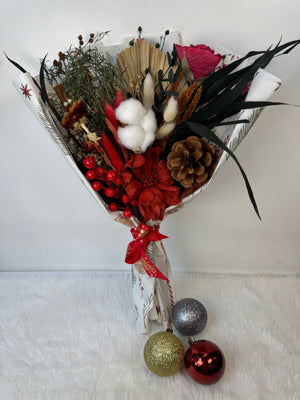 Rustic Winter: Festive Crimson - image