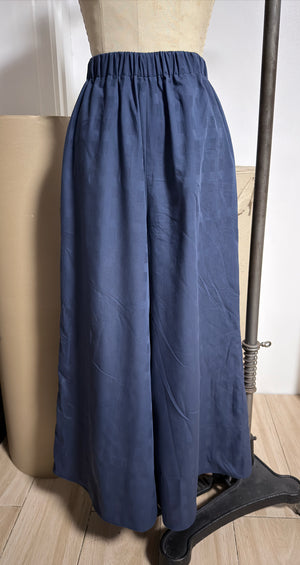 Full Elastic Wide Hem Pants in Blue Print Detail - image
