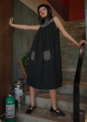 beatriz dress - stonewashed linen, black - image