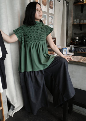 lily top - green linen - image