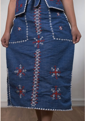 Tiniri skirt in royal blue with white and red Itneg embroidery - image