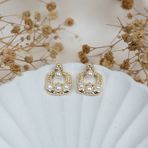 CHANTELLE Freshwater Pearl Earrings - image