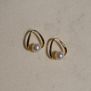 SHILOH Freshwater Pearl Earrings - image