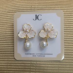 3 Gem Floral Freshwater Pearl - image