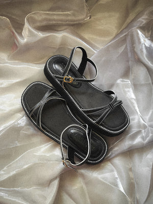 Gala in Black - image