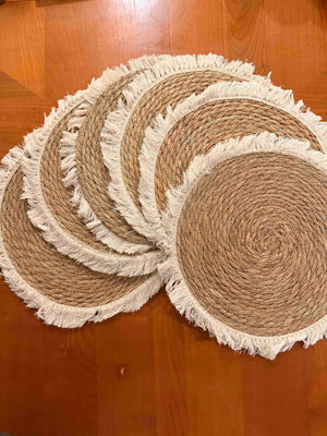 Raffia Mat Set - image