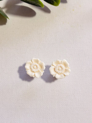 Poppy Stud Earrings - image