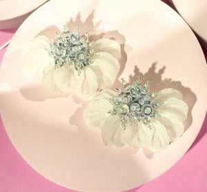 Petal Pop Earrings in Coconut - image