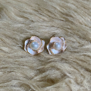 Florence Freshwater Pearl Earrings - image