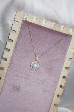 Pendant High Quality Freshwater Pearl Necklace - image