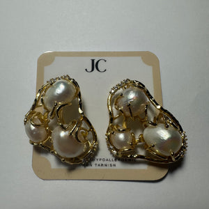 FWP Pearl Earrings Tri 035 - image