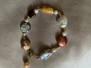 Beize Freshwater Pearl Bracelet - image