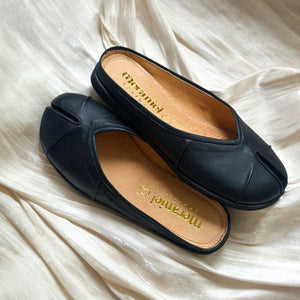 Tabi Vita in Black - image