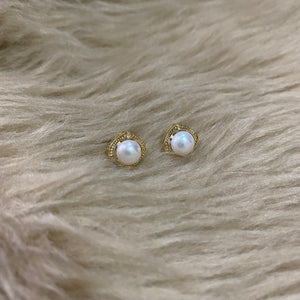 Leah Freshwater Pearl Earrings - image