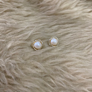 Aaliyah Freshwater Pearl Earrings - image