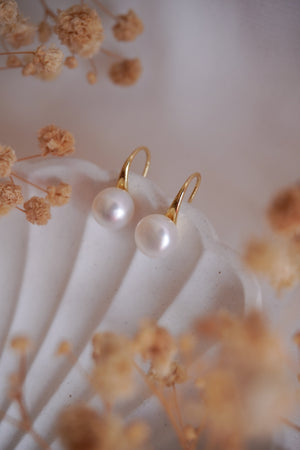 CUCHARA Freshwater Pearl Dangling Earrings - image