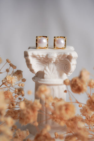 MARIANA Freshwater Pearl Earrings - image