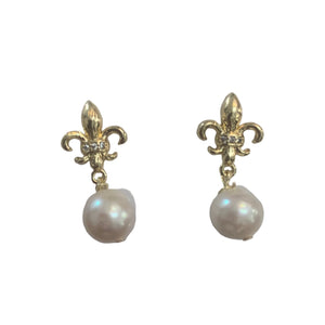 Fleur De Lis Freshwater Pearl Earring - image